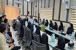 تقدیر از کارشناسان سلامت محیط و کار به پاس تلاش در ارتقای سلامت جامعه